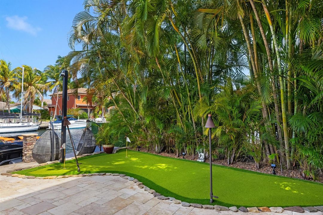 Putting Green 1