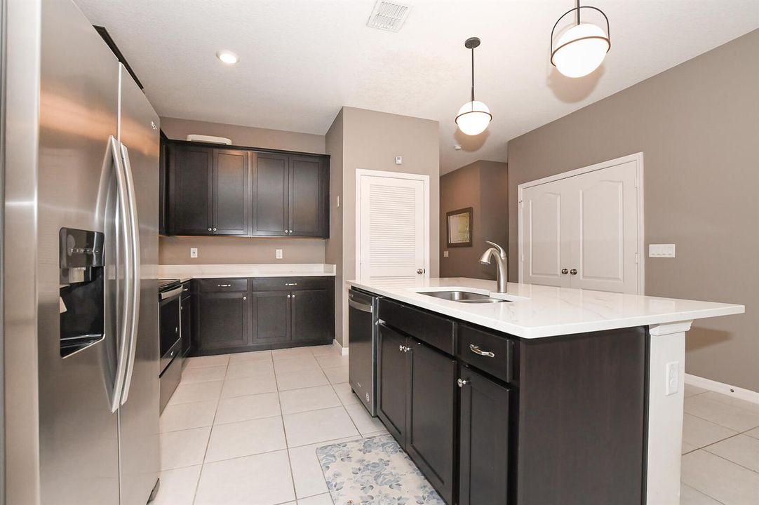 Kitchen/Laundry