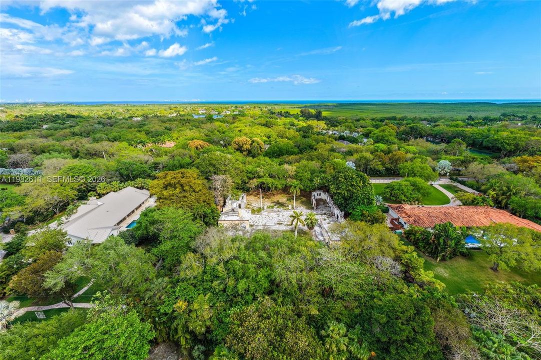 На продажу: $11,999,000 (1.00 acres)