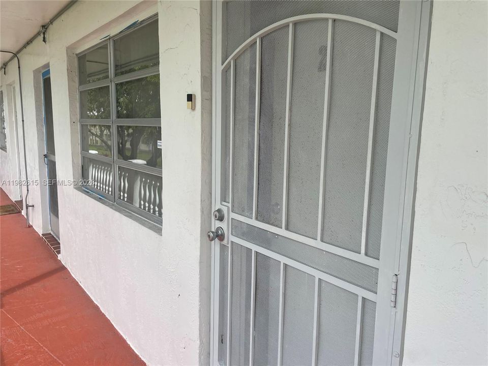 En Venta: $120,000 (1 camas, 1 baños, 692 Pies cuadrados)