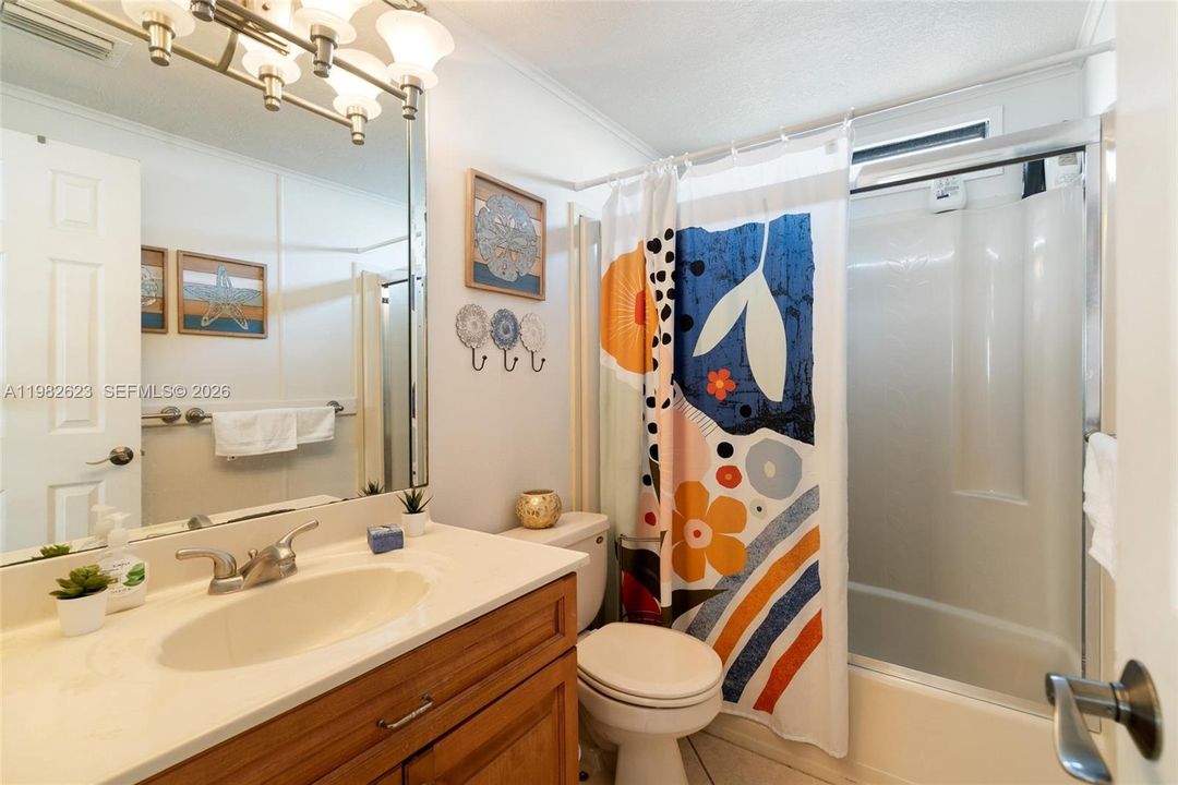 Vendido Recientemente: $899,000 (3 camas, 2 baños, 0 Pies cuadrados)