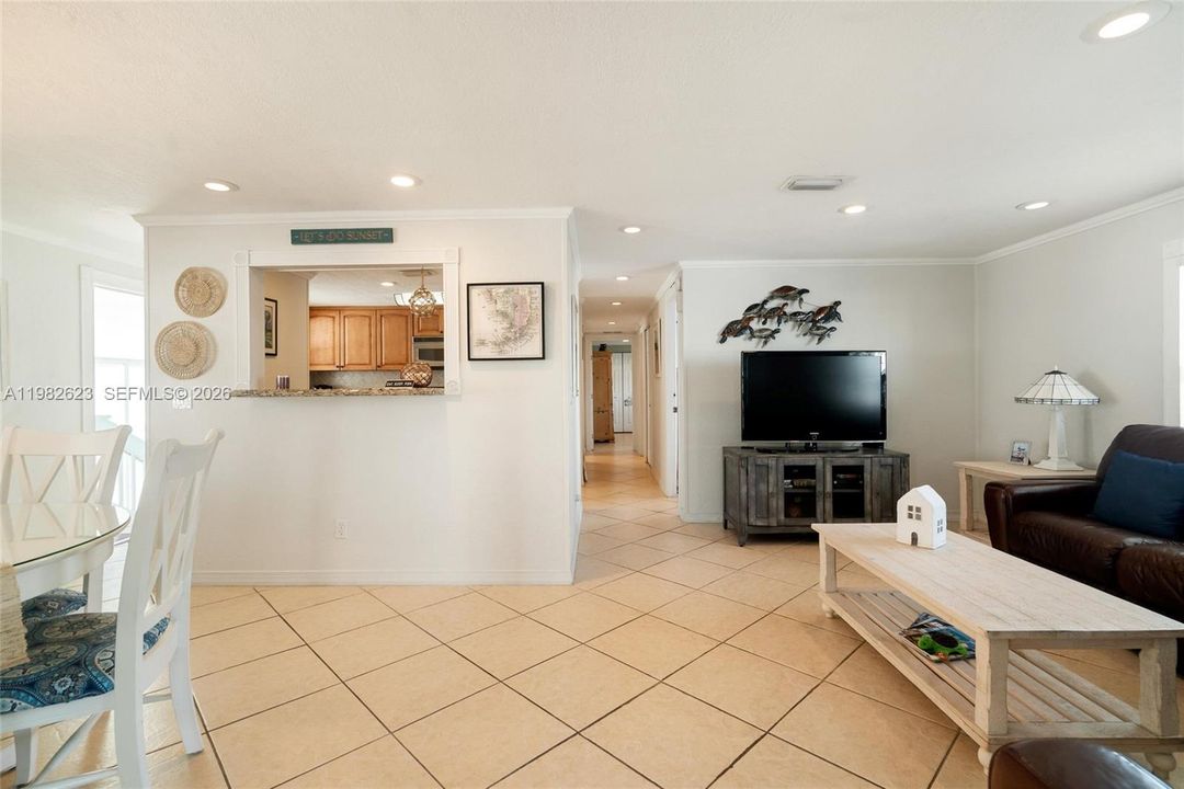 Vendido Recientemente: $899,000 (3 camas, 2 baños, 0 Pies cuadrados)