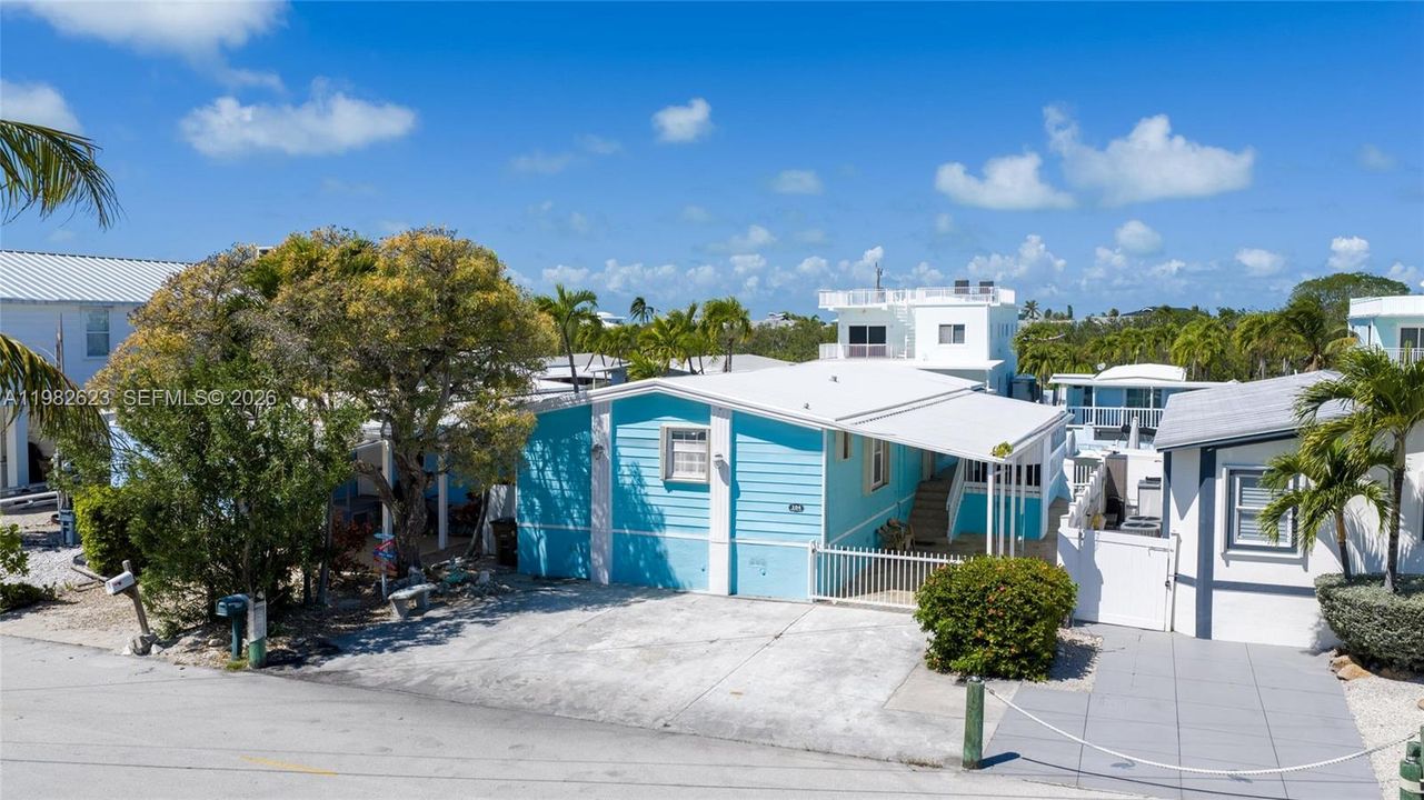 Vendido Recientemente: $899,000 (3 camas, 2 baños, 0 Pies cuadrados)