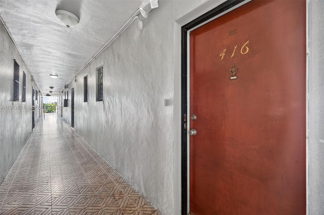 На продажу: $210,000 (1 спален, 1 ванн, 620 Квадратных фут)