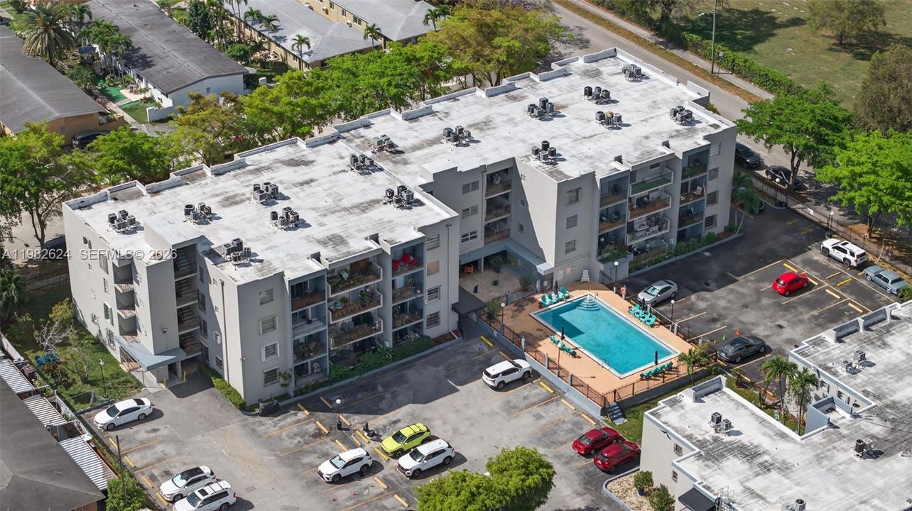 На продажу: $210,000 (1 спален, 1 ванн, 620 Квадратных фут)