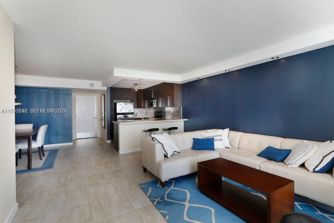 En Venta: $495,000 (2 camas, 2 baños, 1430 Pies cuadrados)