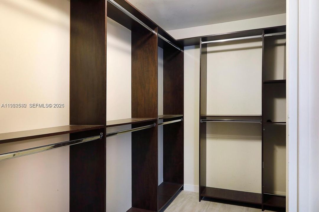 En Venta: $495,000 (2 camas, 2 baños, 1430 Pies cuadrados)