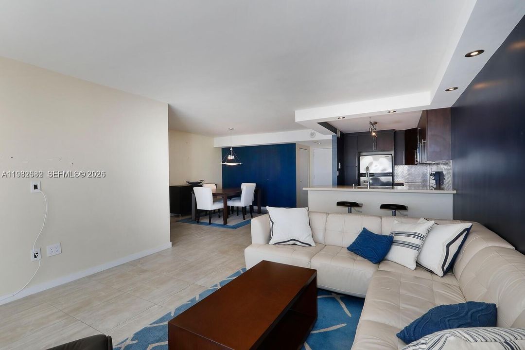En Venta: $495,000 (2 camas, 2 baños, 1430 Pies cuadrados)