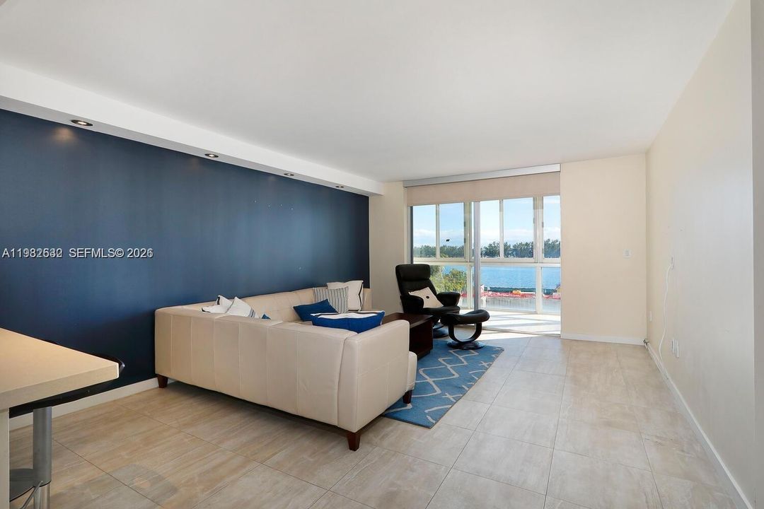 En Venta: $495,000 (2 camas, 2 baños, 1430 Pies cuadrados)