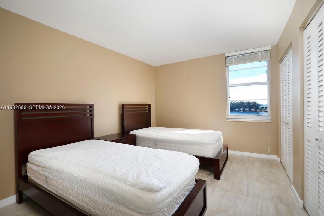 En Venta: $495,000 (2 camas, 2 baños, 1430 Pies cuadrados)
