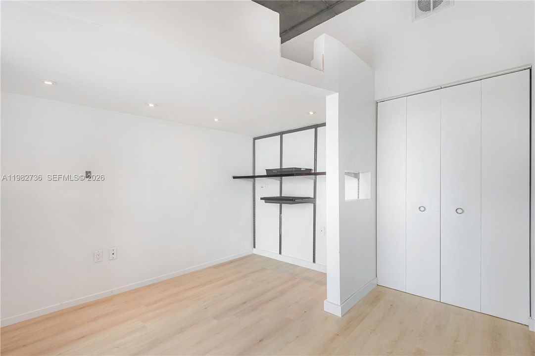 En Venta: $359,750 (1 camas, 1 baños, 782 Pies cuadrados)