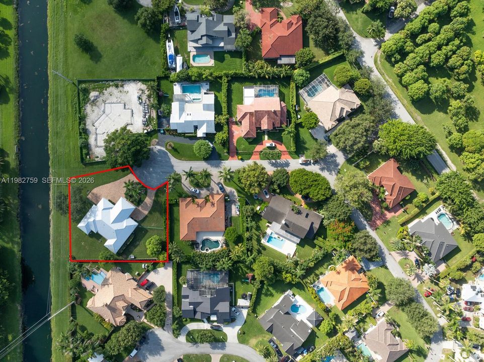 Vendido Recientemente: $1,599,000 (5 camas, 4 baños, 3209 Pies cuadrados)
