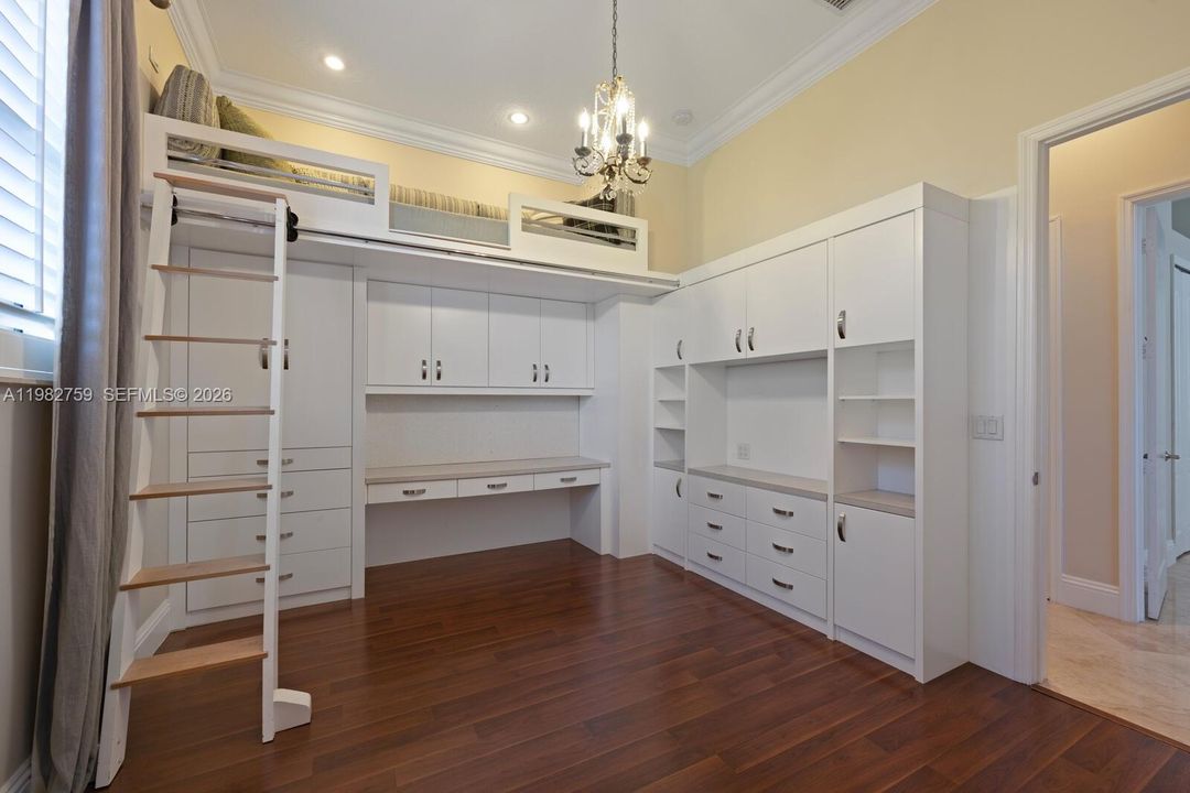 Bedroom 4/Office can be either or both (your call)