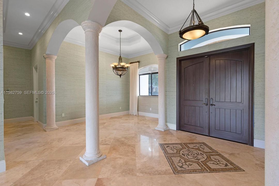 Vendido Recientemente: $1,599,000 (5 camas, 4 baños, 3209 Pies cuadrados)