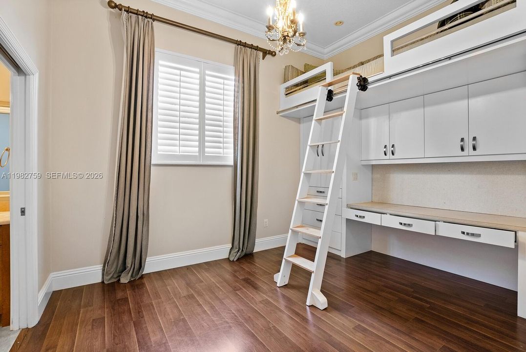 Bedroom 4/Office either or both (your call)