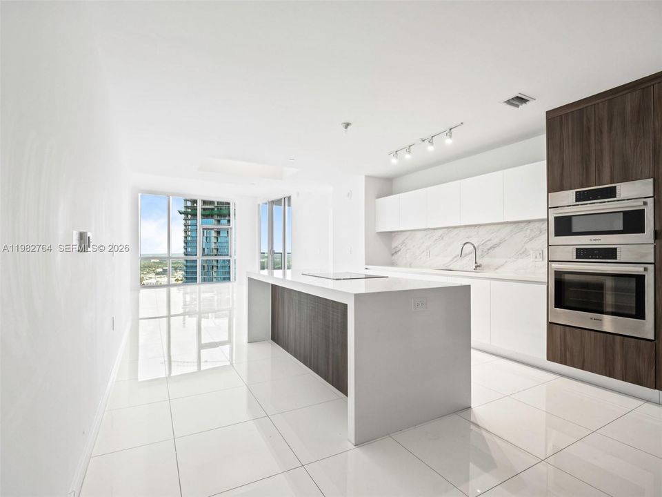 На продажу: $1,399,000 (3 спален, 4 ванн, 2204 Квадратных фут)