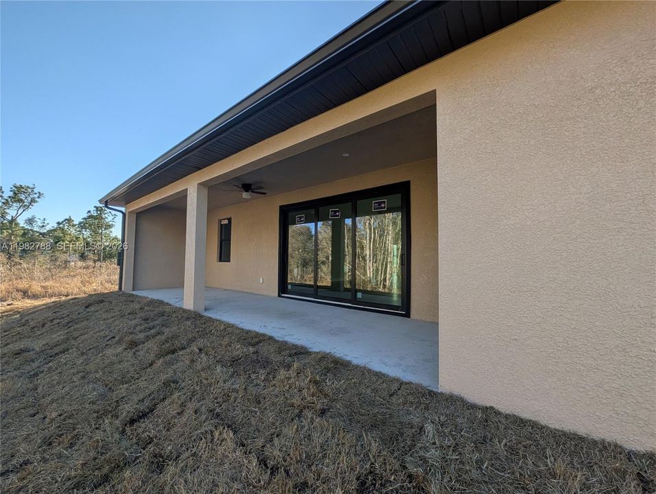 Active With Contract: $374,999 (4 beds, 3 baths, 2100 Square Feet)