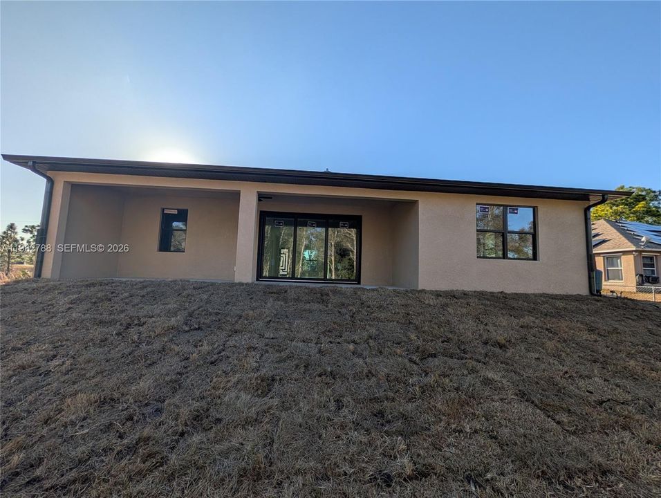 Active With Contract: $374,999 (4 beds, 3 baths, 2100 Square Feet)