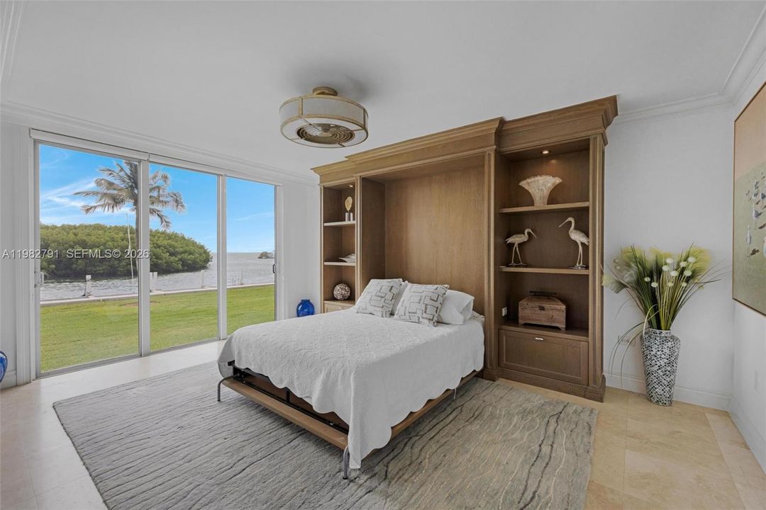 На продажу: $5,375,000 (4 спален, 3 ванн, 1970 Квадратных фут)