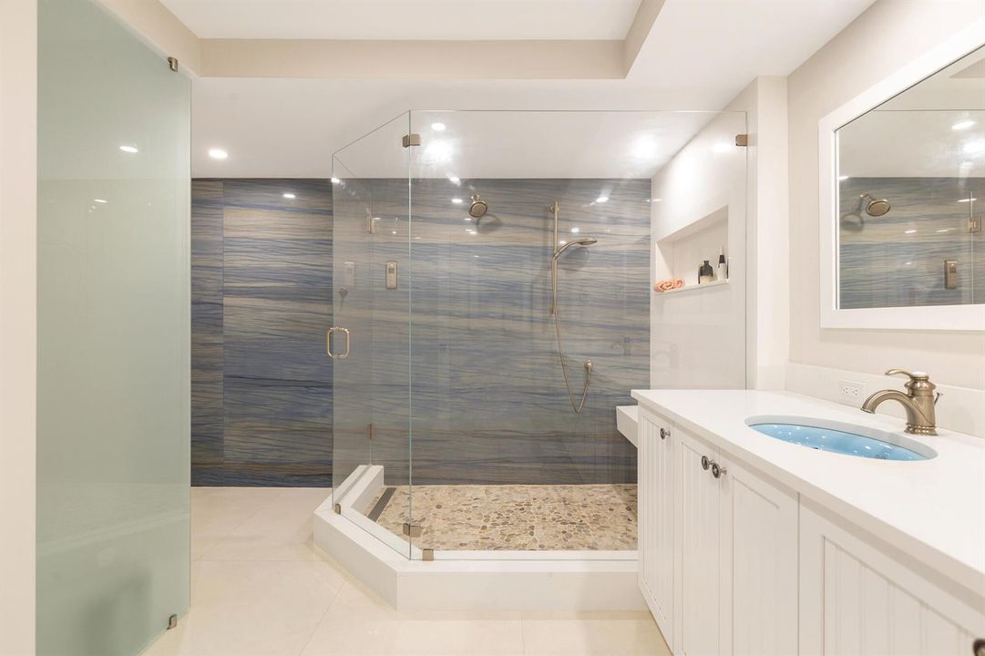 Dual sinks and shower