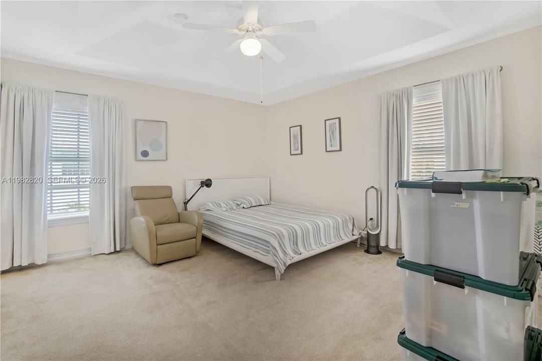 For Sale: $1,150,000 (4 beds, 4 baths, 2878 Square Feet)