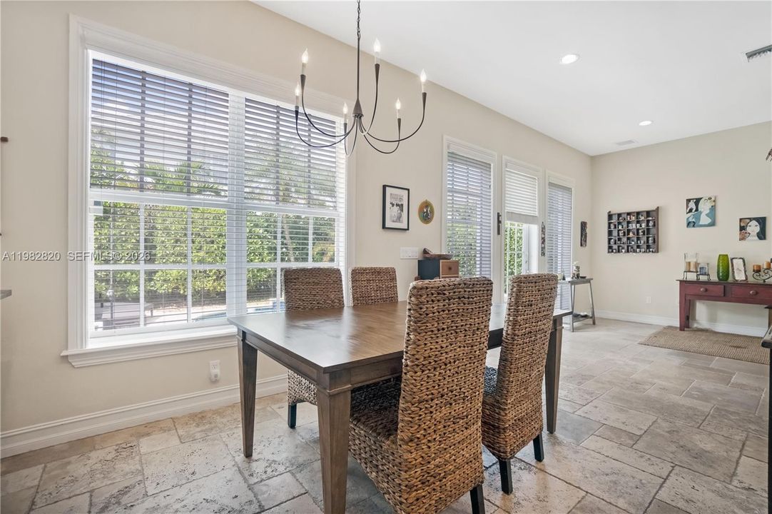 For Sale: $1,150,000 (4 beds, 4 baths, 2878 Square Feet)