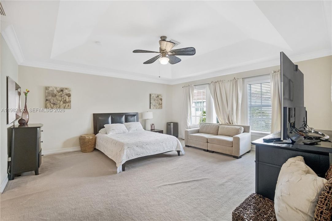 For Sale: $1,150,000 (4 beds, 4 baths, 2878 Square Feet)