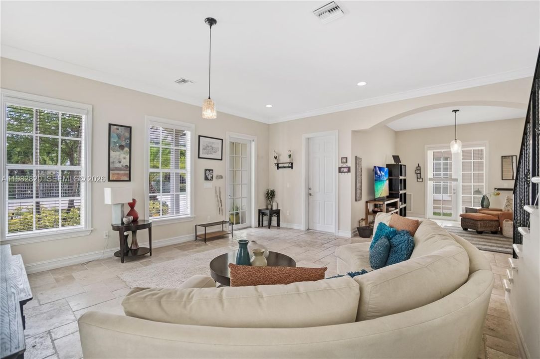 For Sale: $1,150,000 (4 beds, 4 baths, 2878 Square Feet)