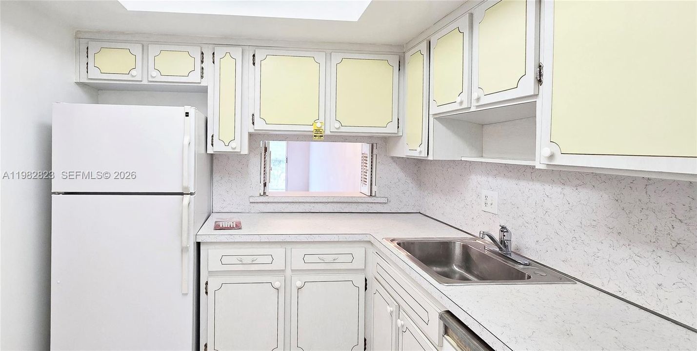 Active With Contract: $135,000 (2 beds, 2 baths, 0 Square Feet)