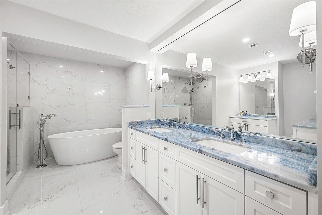 primary suite bathroom