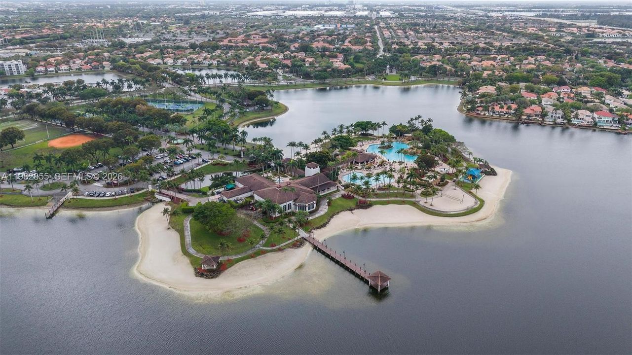 На продажу: $495,000 (3 спален, 2 ванн, 1710 Квадратных фут)