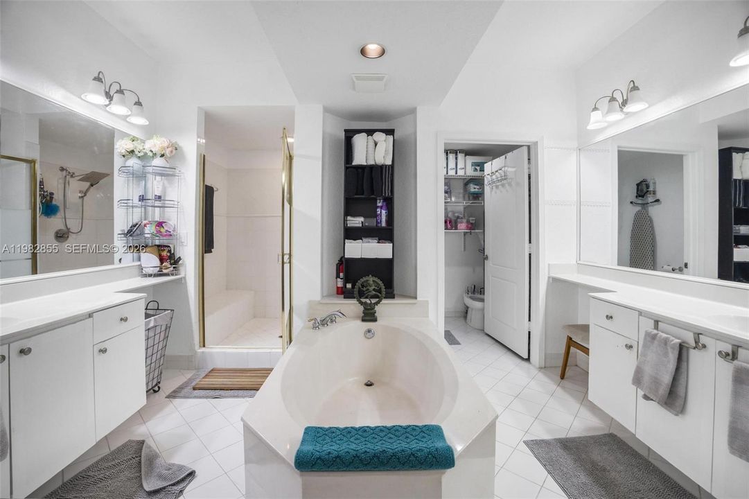 На продажу: $495,000 (3 спален, 2 ванн, 1710 Квадратных фут)