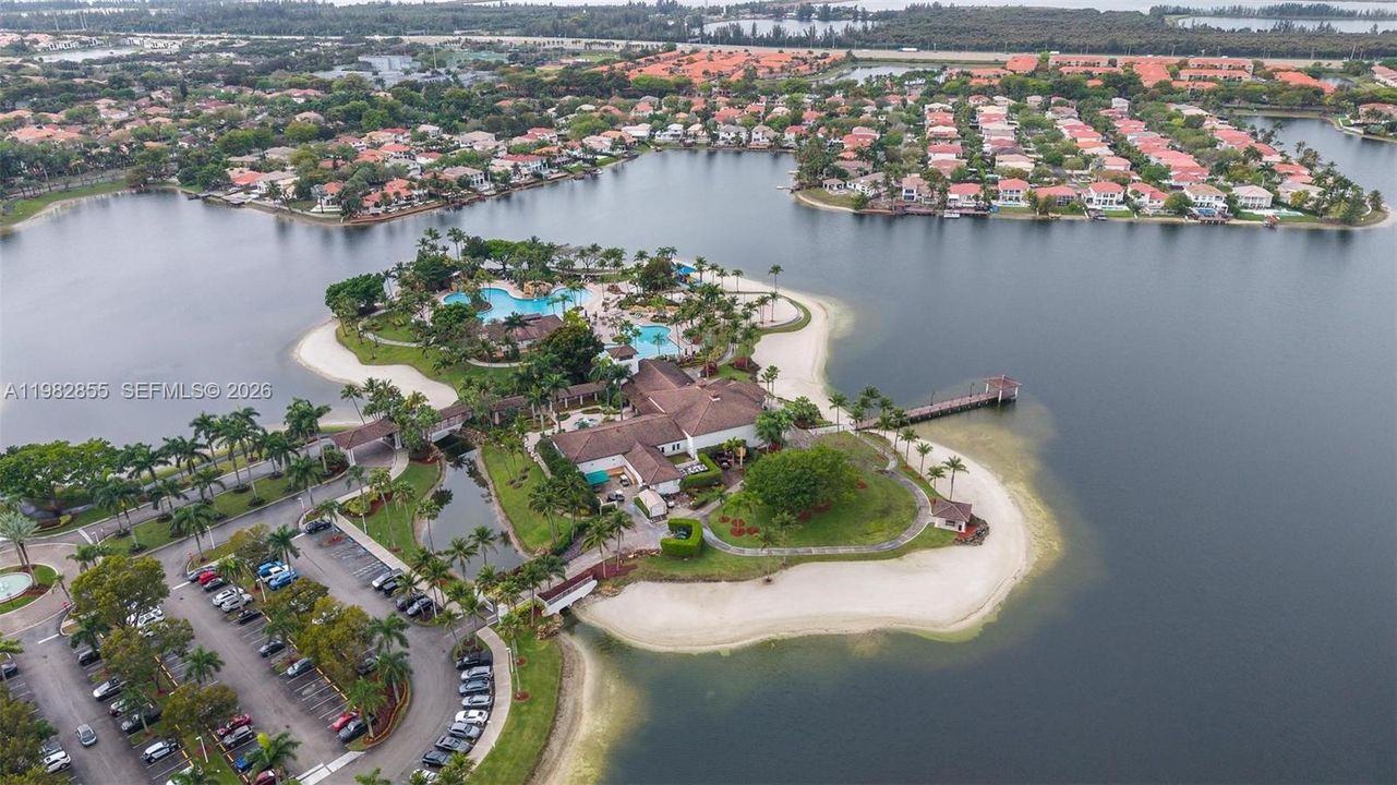 На продажу: $495,000 (3 спален, 2 ванн, 1710 Квадратных фут)