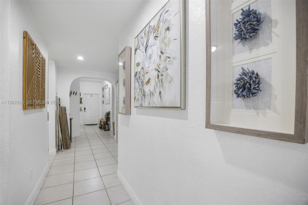 На продажу: $495,000 (3 спален, 2 ванн, 1710 Квадратных фут)