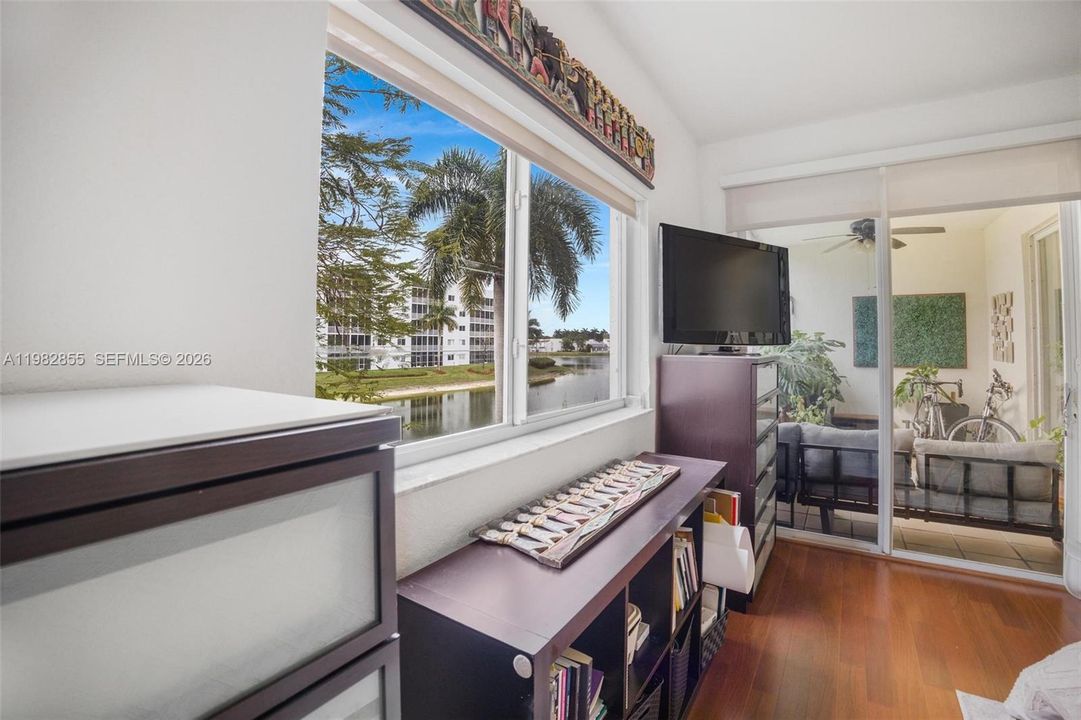 На продажу: $495,000 (3 спален, 2 ванн, 1710 Квадратных фут)