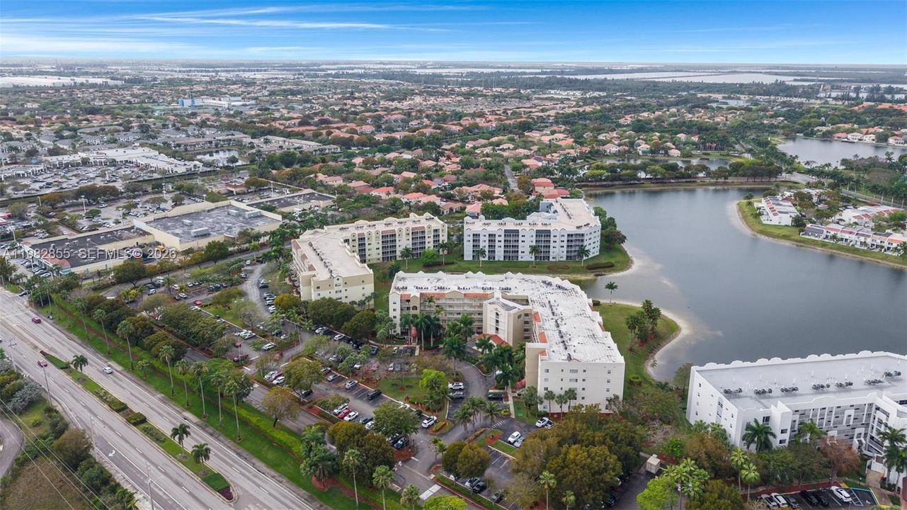 На продажу: $495,000 (3 спален, 2 ванн, 1710 Квадратных фут)