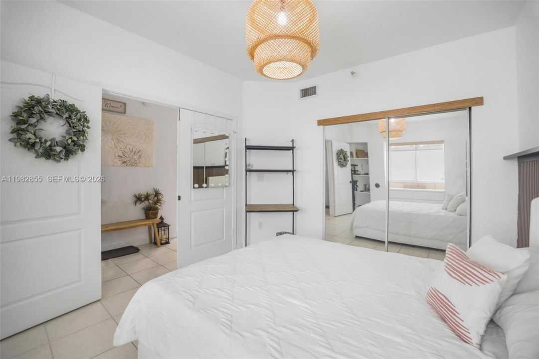 На продажу: $495,000 (3 спален, 2 ванн, 1710 Квадратных фут)