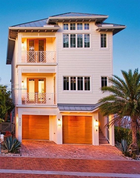 На продажу: $2,850,000 (4 спален, 3 ванн, 2772 Квадратных фут)