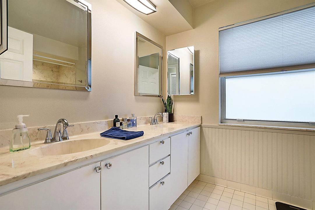 7597 Nemec Dr N -23