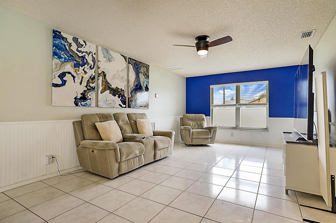 7597 Nemec Dr N -10