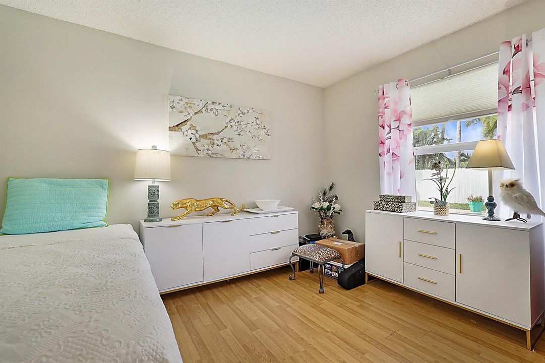 7597 Nemec Dr N -26