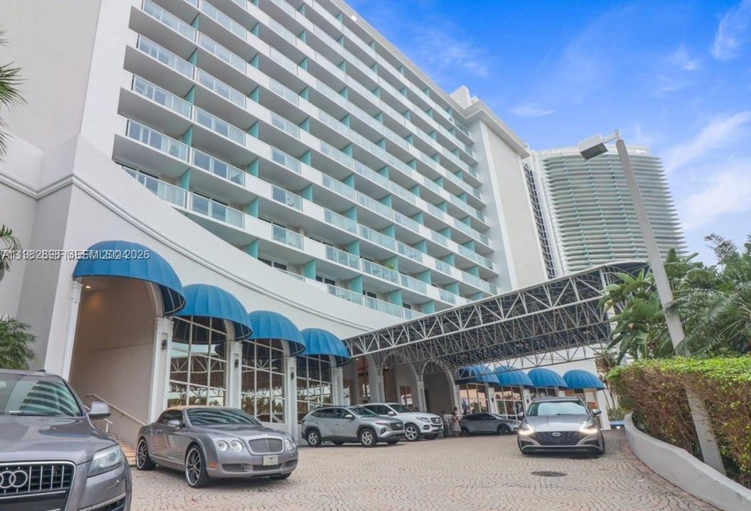 合同活跃: $152,500 (0 贝兹, 1 浴室, 360 平方英尺)