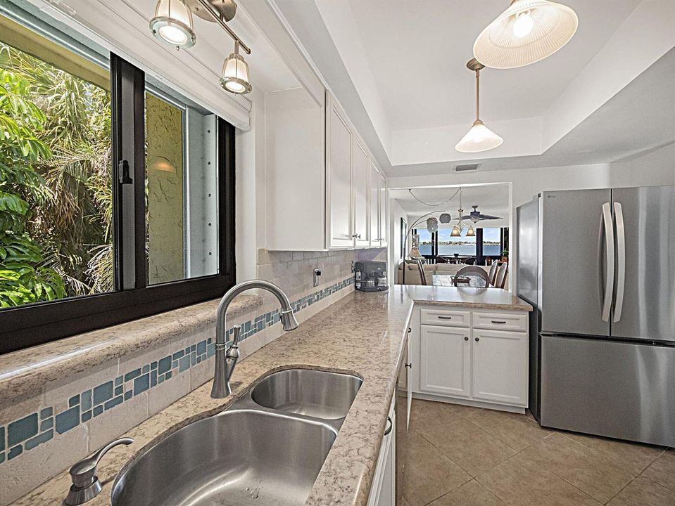 Kitchen with Pass through