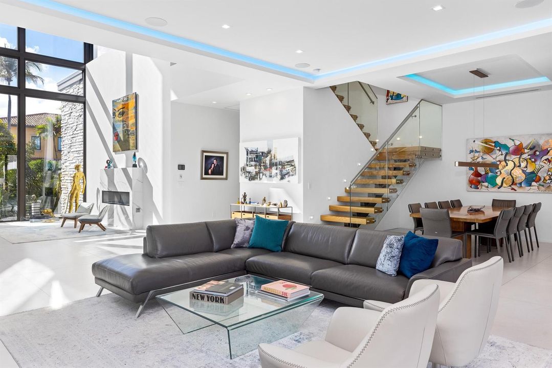 Family Room 1