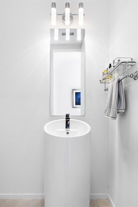 Powder Room 1