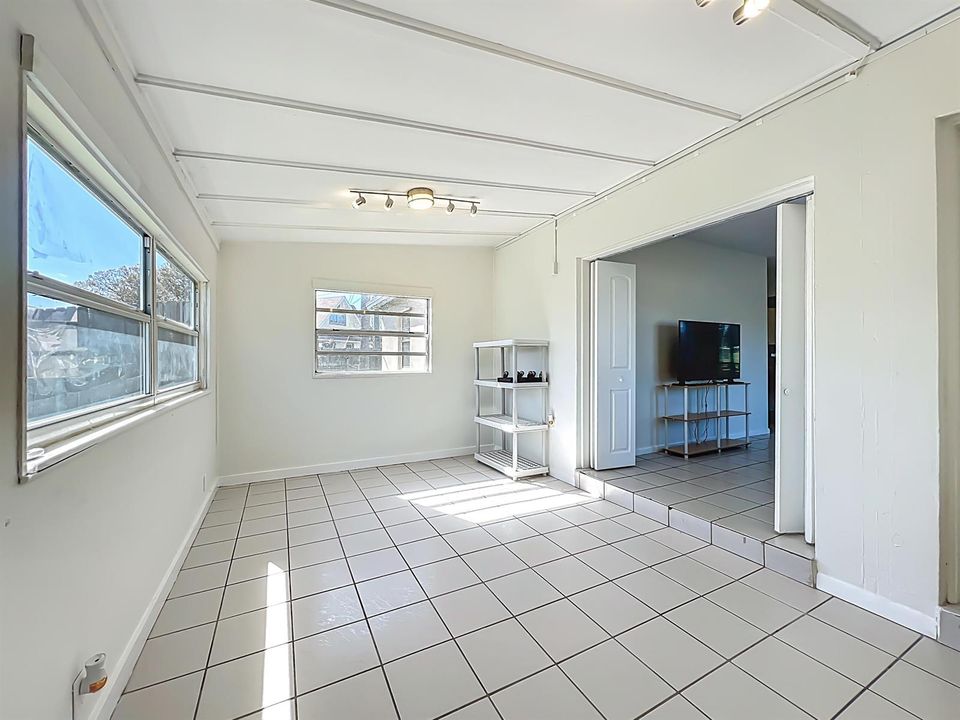 1090 Bianca Drive NE-34