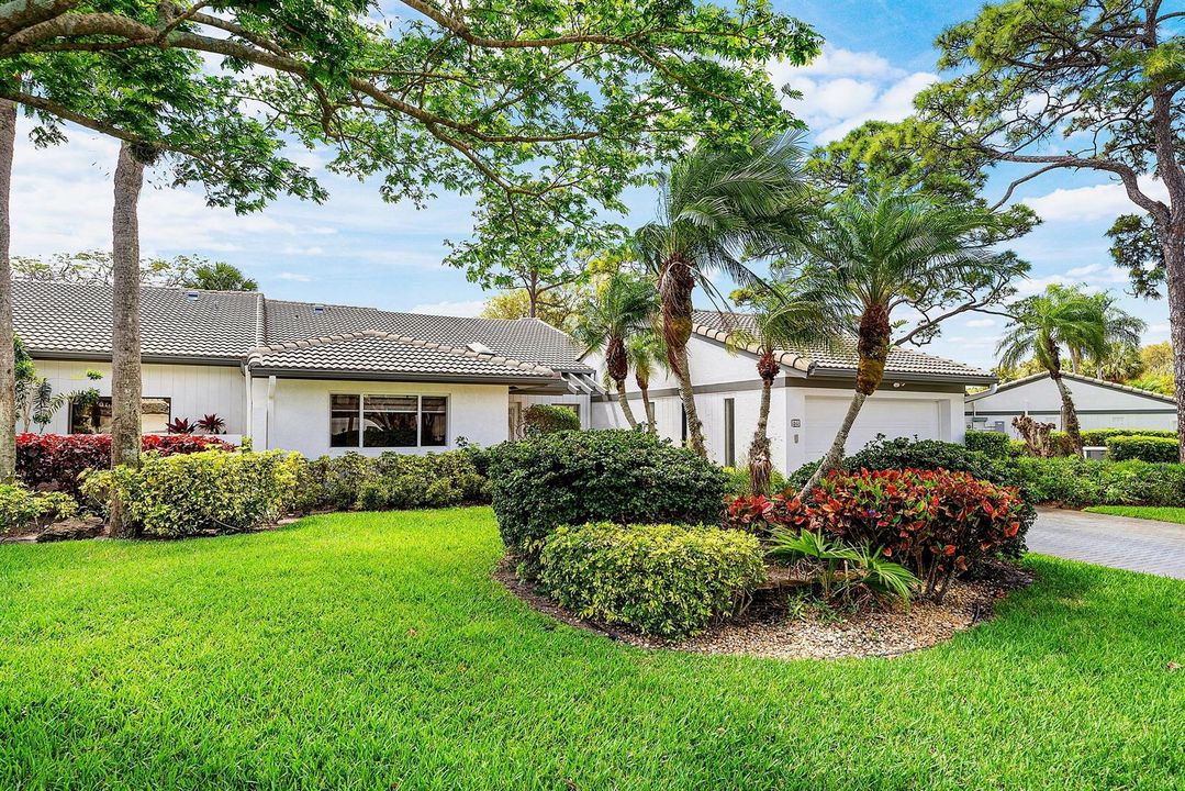 003-86CambridgeLane-BoyntonBeach-FL-3343