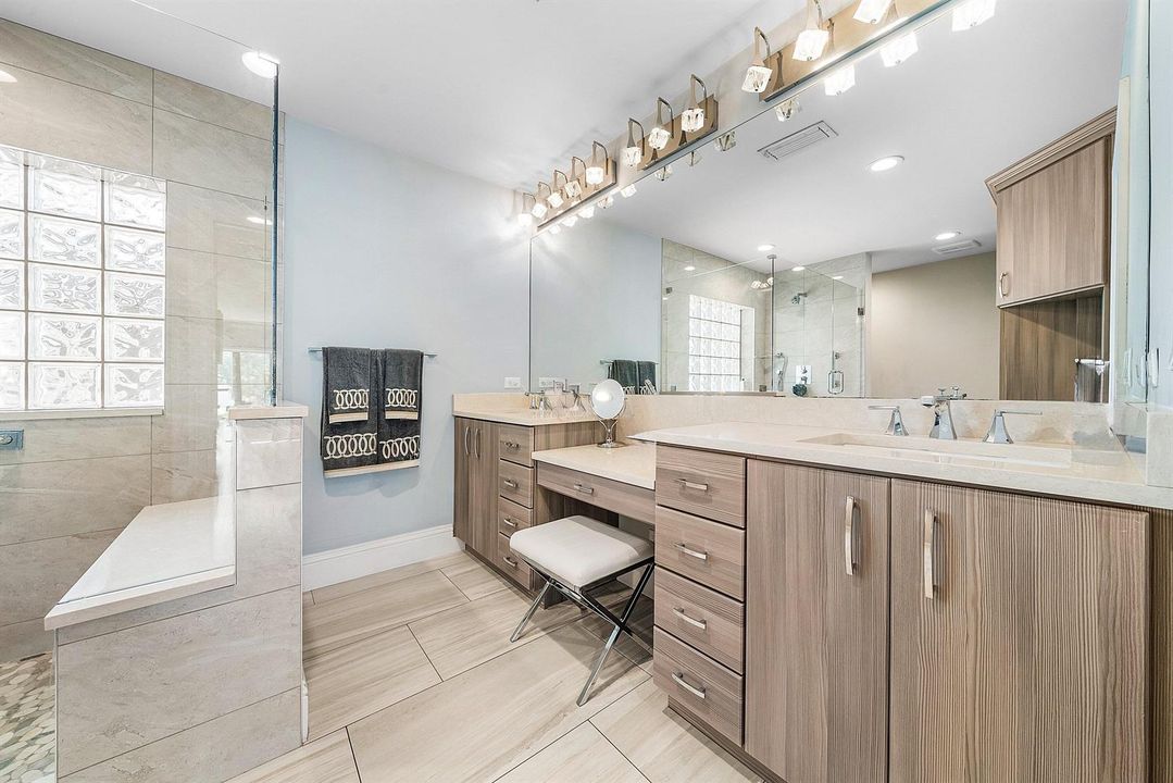 030-86CambridgeLane-BoyntonBeach-FL-3343