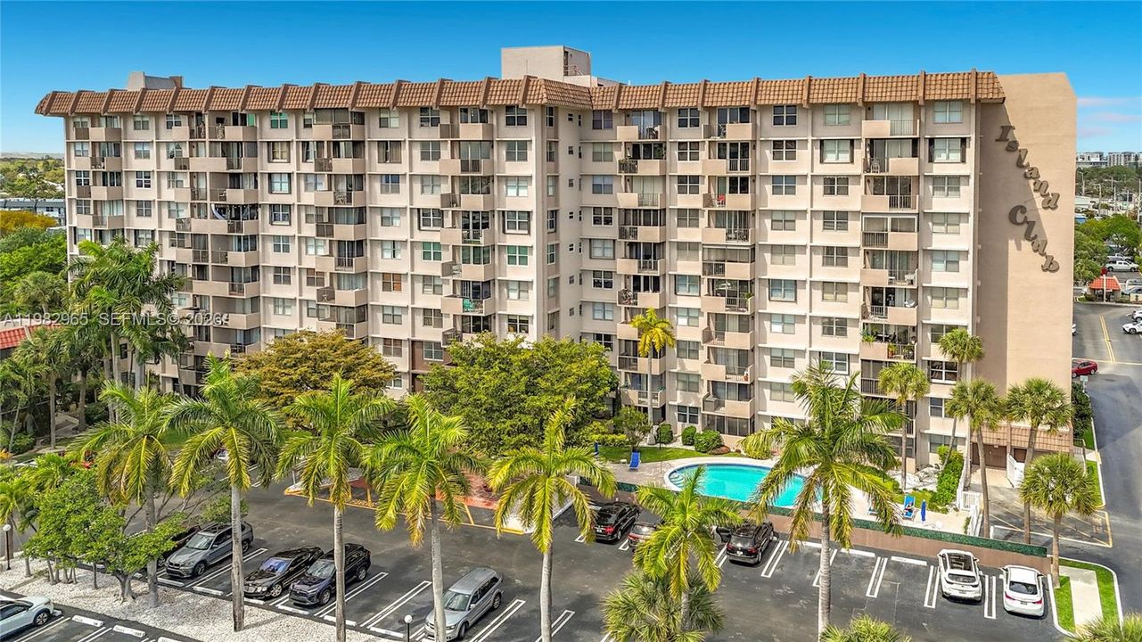 На продажу: $159,900 (1 спален, 1 ванн, 630 Квадратных фут)