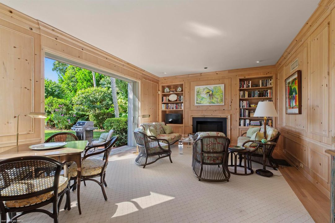 30 Gomez Rd 029